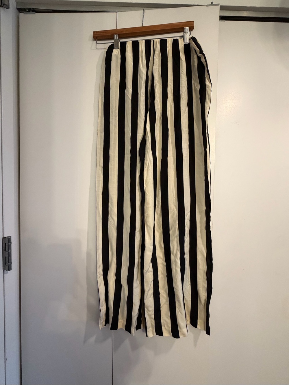H&M Black & Cream Vertical Stripe Wide-Leg silky pants